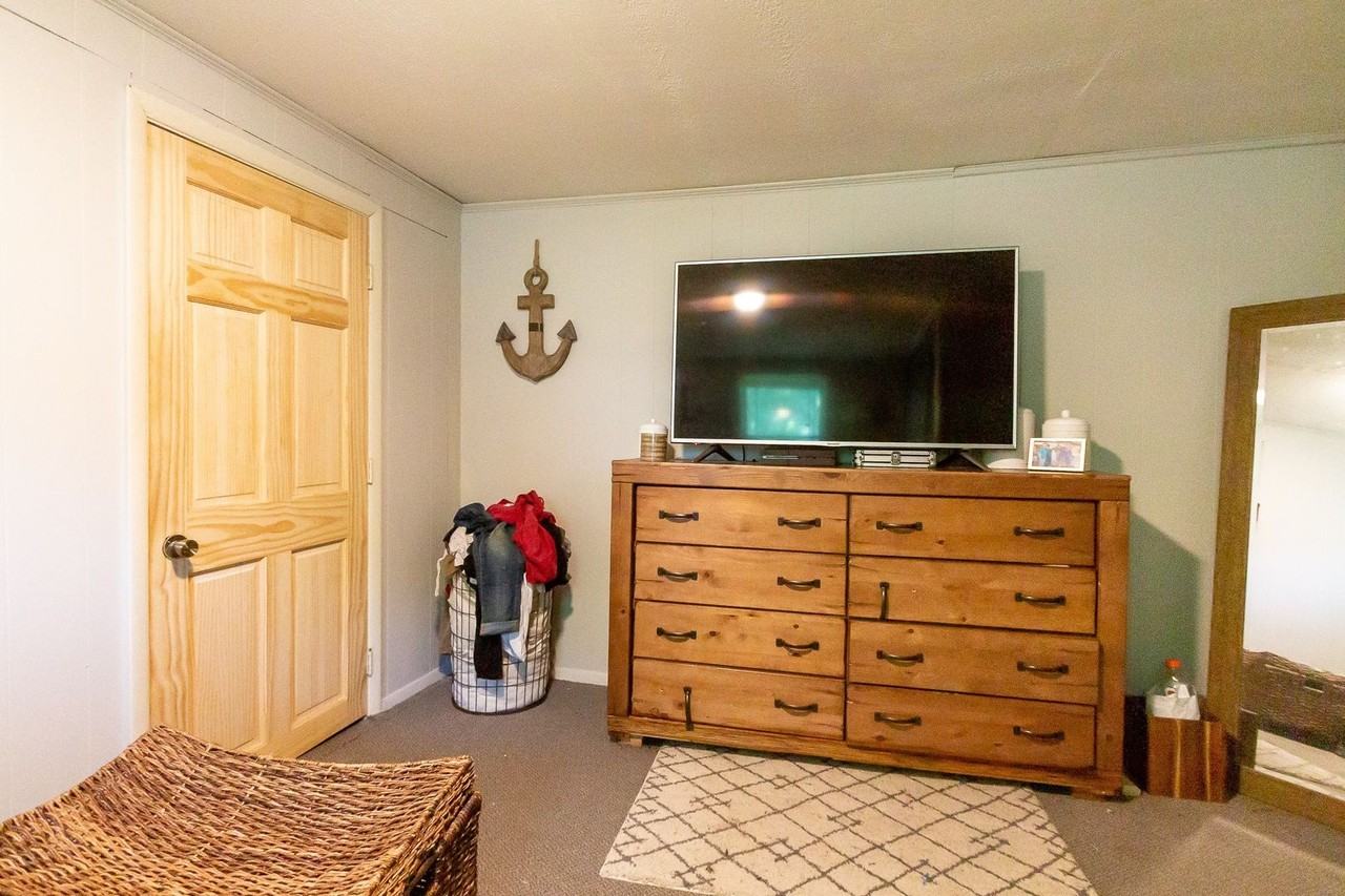 2100 N Ball Ave - Photo 4 of 14