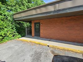 featured image of 1016 Southpark Dr