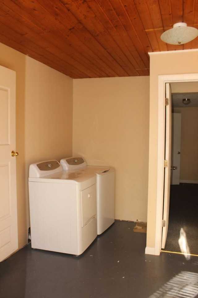 2100 W Parkway Dr - Photo 7 of 19