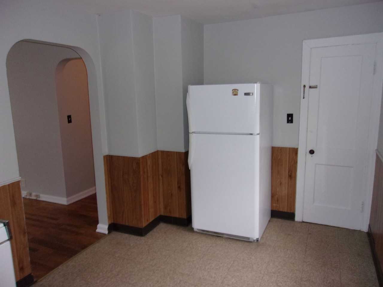 328 1/2 S Talley Ave - Photo 3 of 6