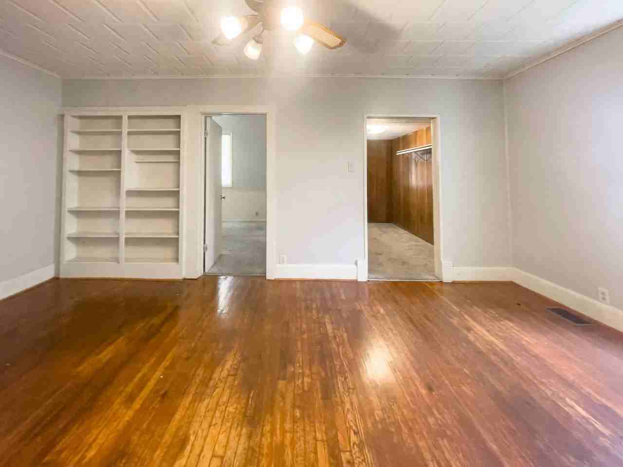815 & 817 W University Ave - Photo 5 of 49