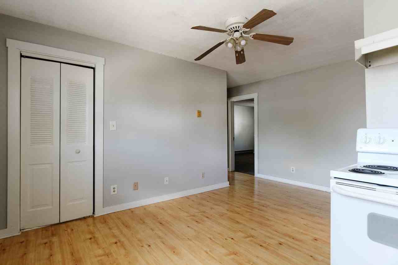 1514 W Jackson St #3 - Photo 4 of 10