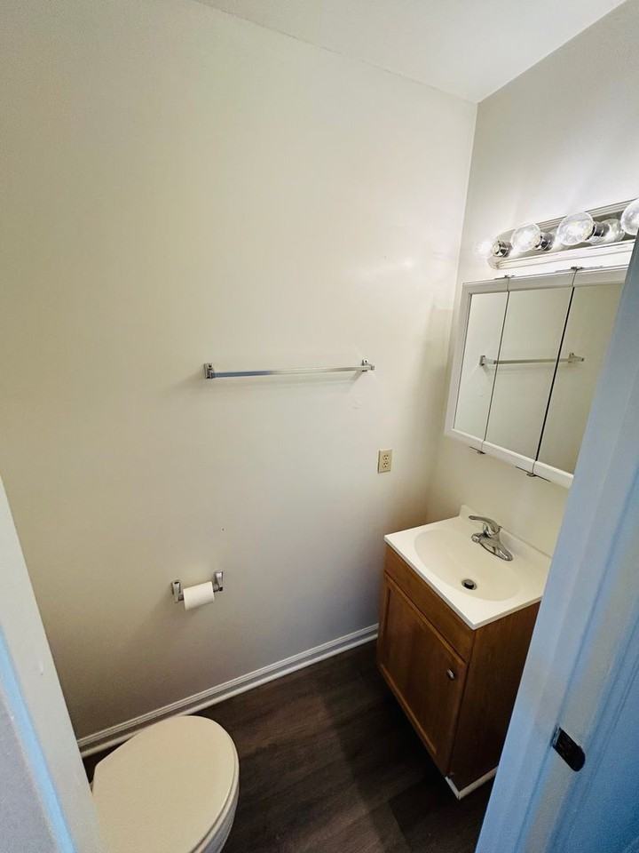 310 Broce Dr - Photo 6 of 12
