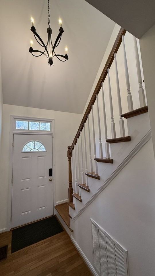 13607 Maxson Ct - Photo 3 of 29