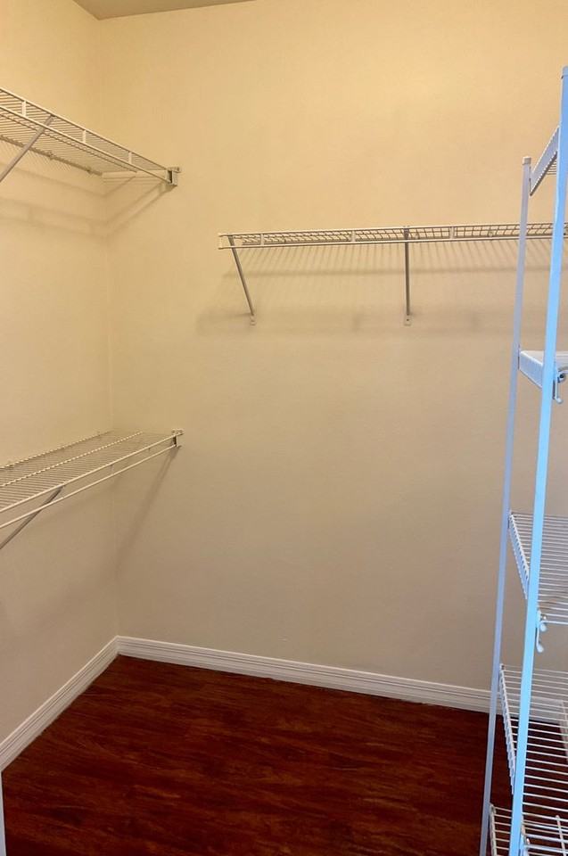 6530 Emerald Dunes Dr #304 - Photo 7 of 12