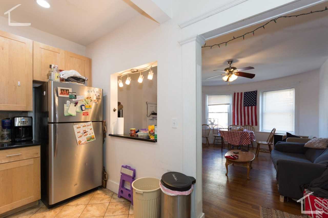 12 Saint Lukes Road - Photo 5 of 8