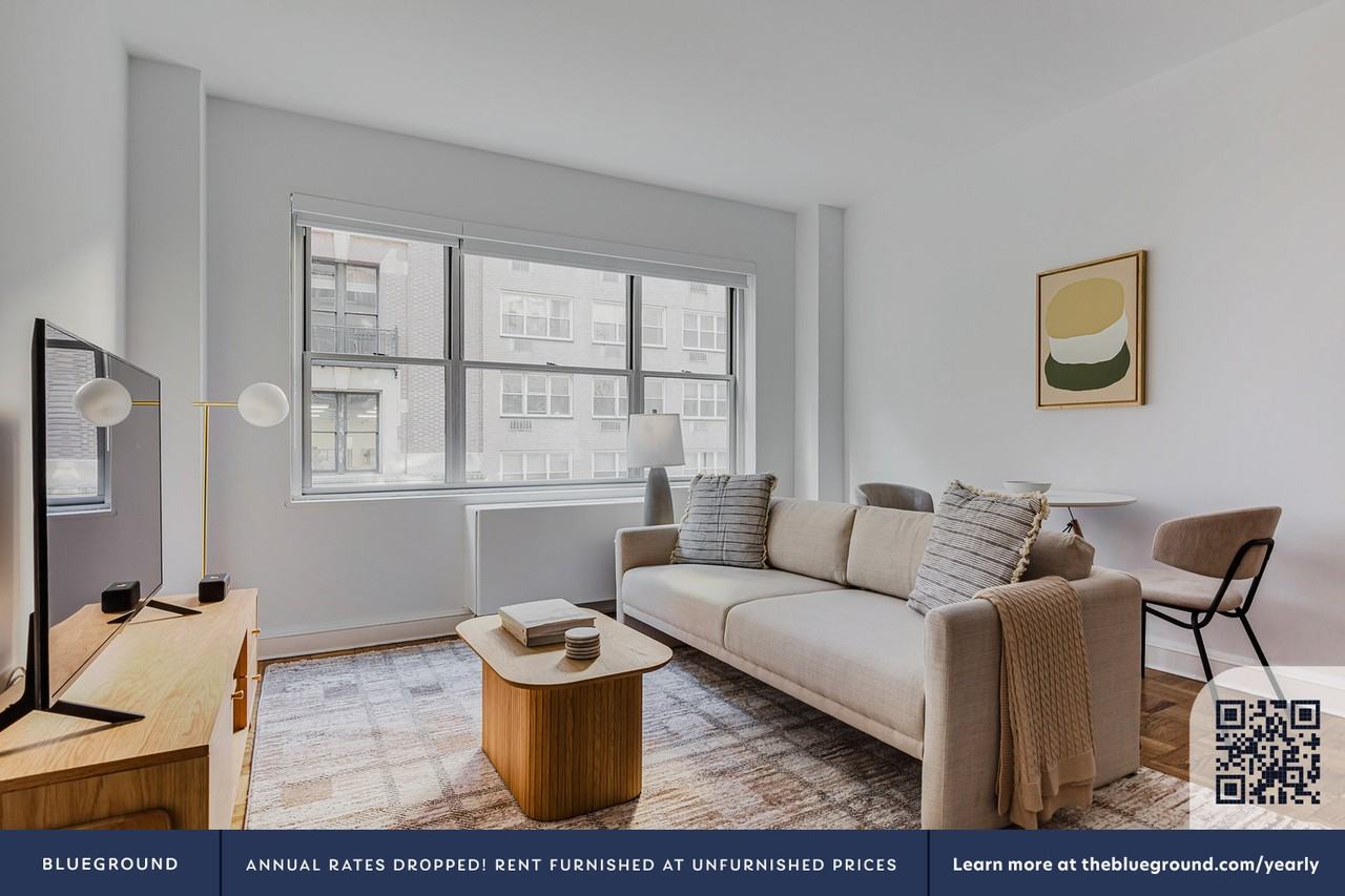 136 East 55th Street - Photo 3 of 17