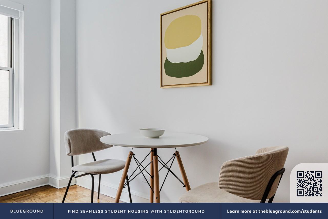 136 East 55th Street - Photo 6 of 17