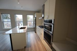 featured image of 410 Broadway St #200