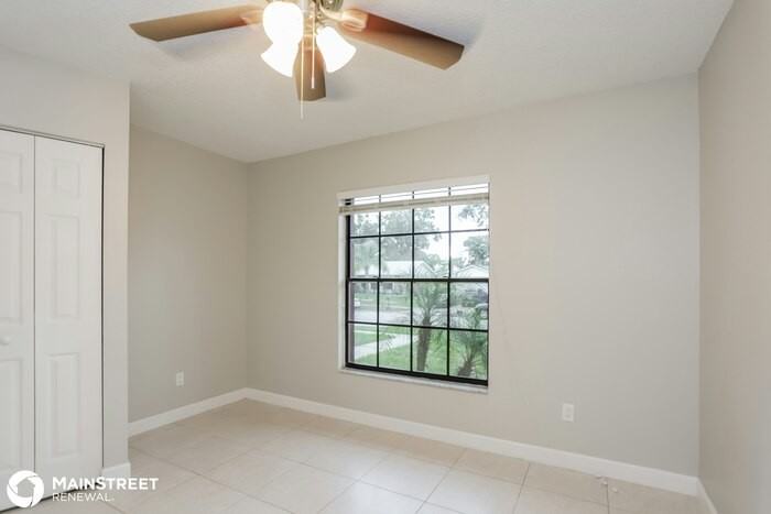 24100 Turtlerock Ct - Photo 3 of 16