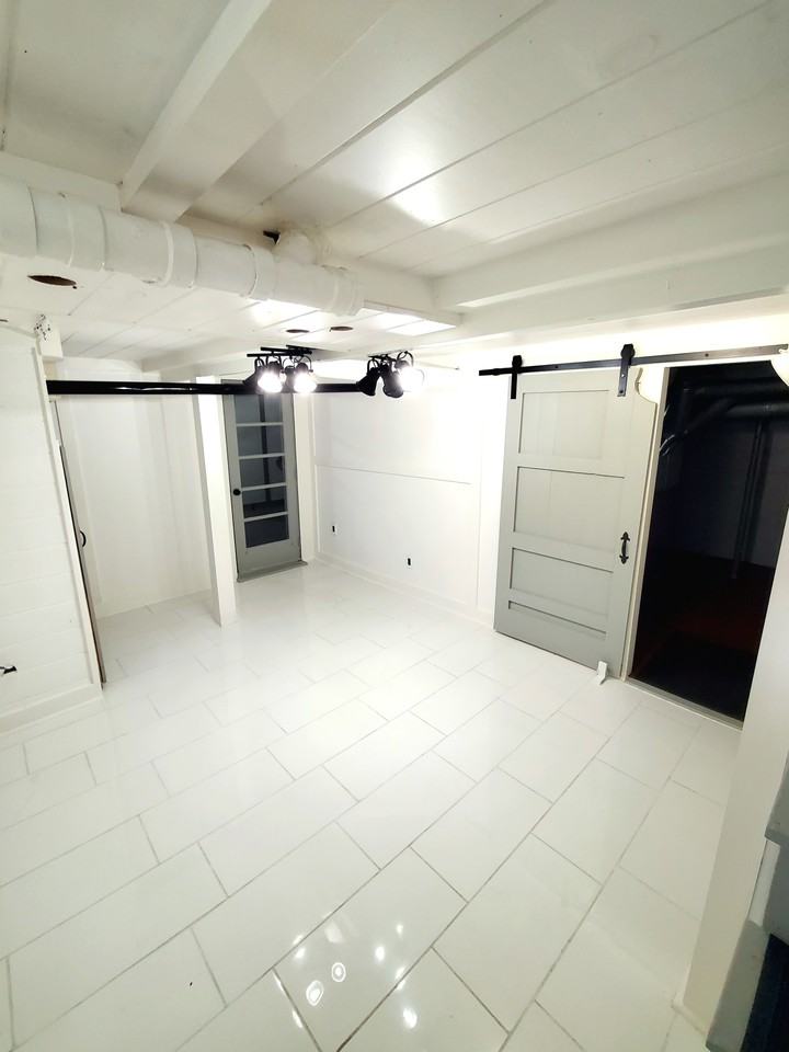 1 Avon Ave #NA - Photo 3 of 12