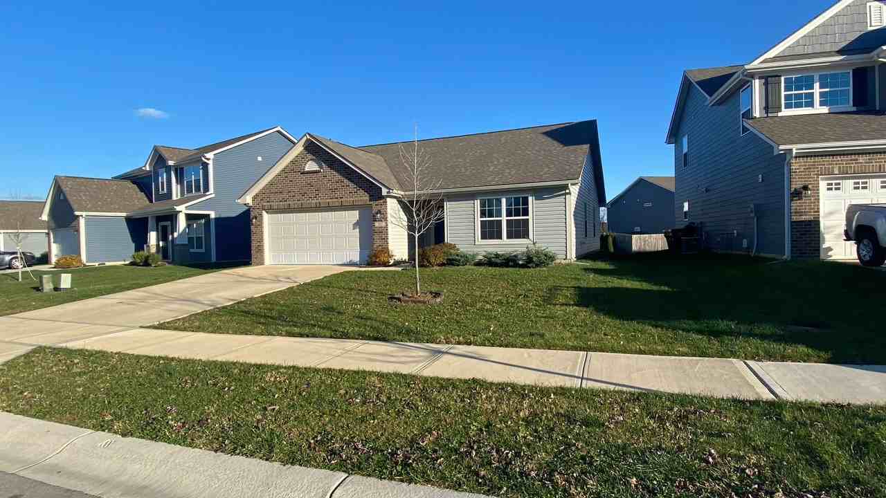 1921 Cold Springs Dr #NA - Photo 3 of 26