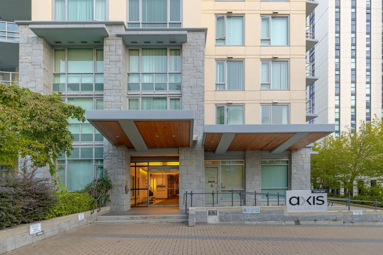 Axis - Photo 3 of 24