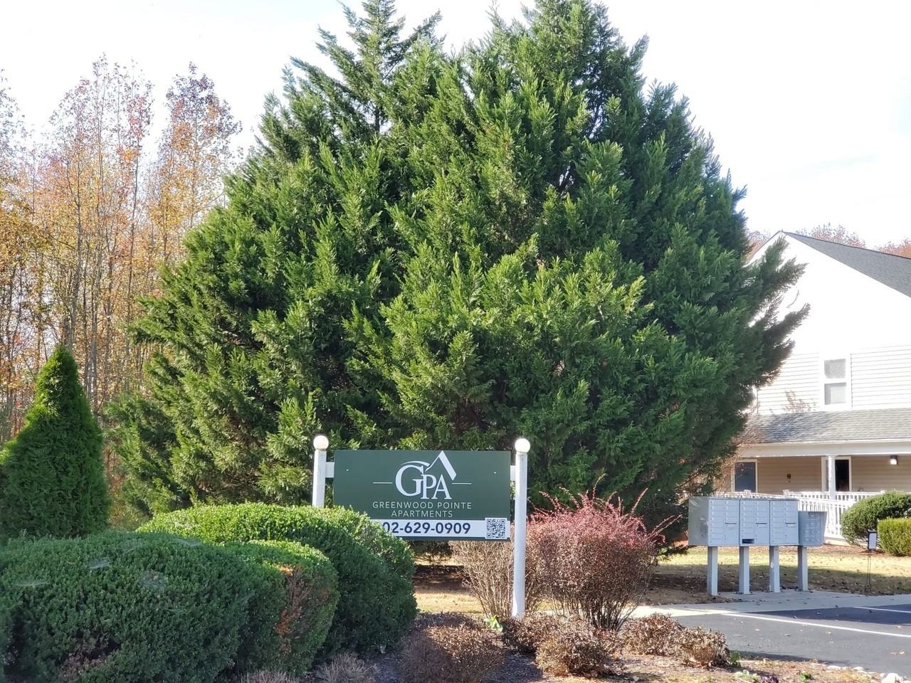 Greenwood Pointe - Photo 2 of 50