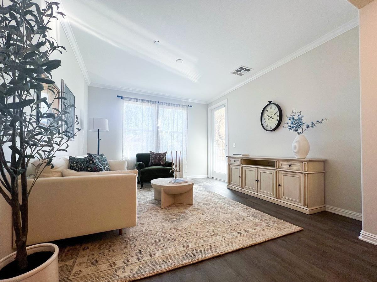 3250 Market Street - Photo 6 of 40