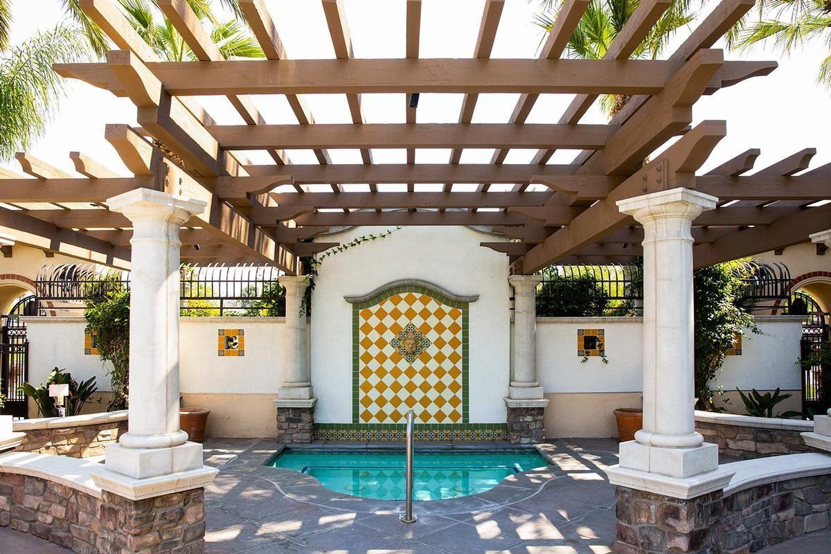 3250 Market St - Photo 2 of 40