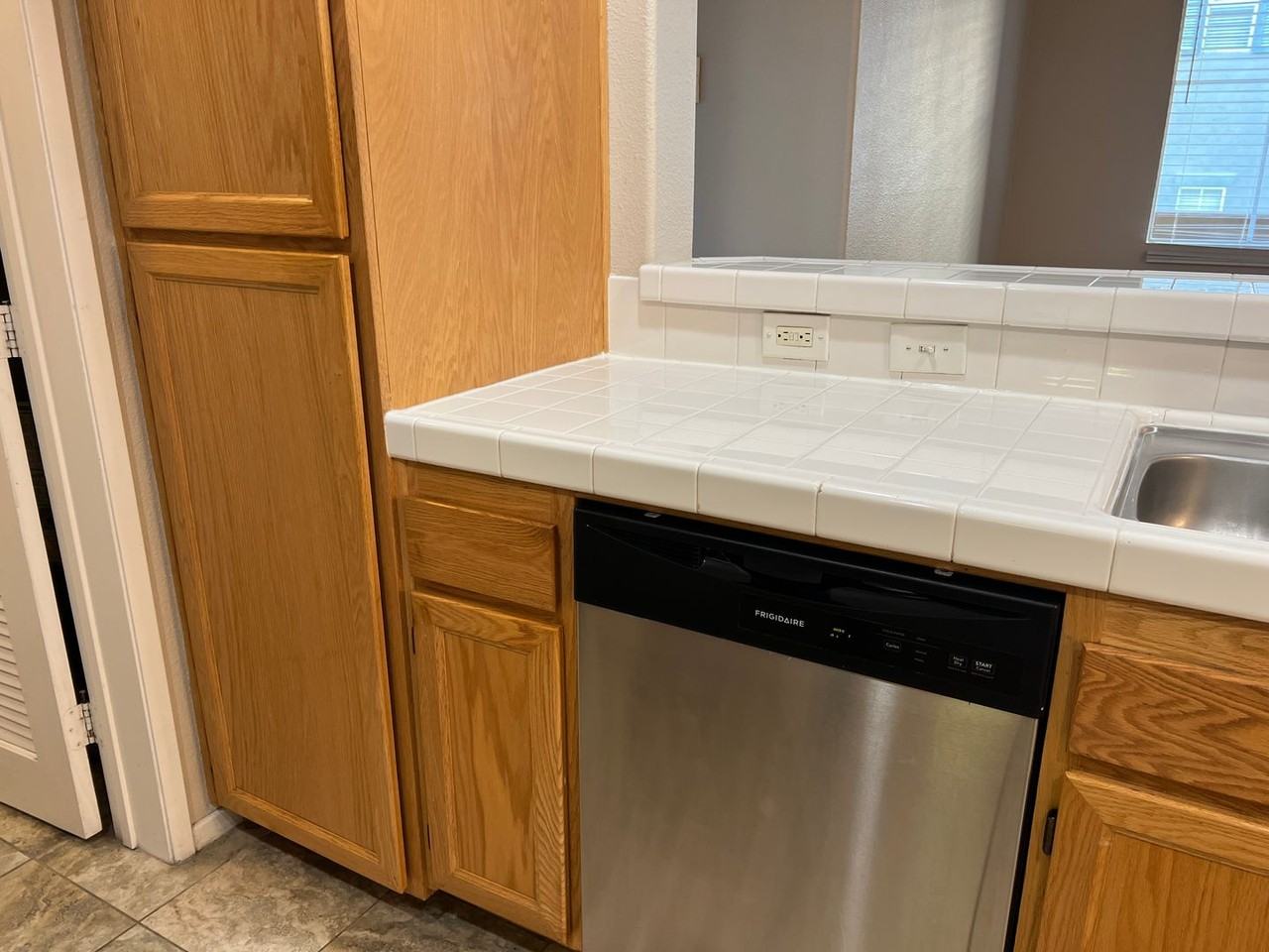 1355 Nicolette Ave #1323 - Photo 3 of 36