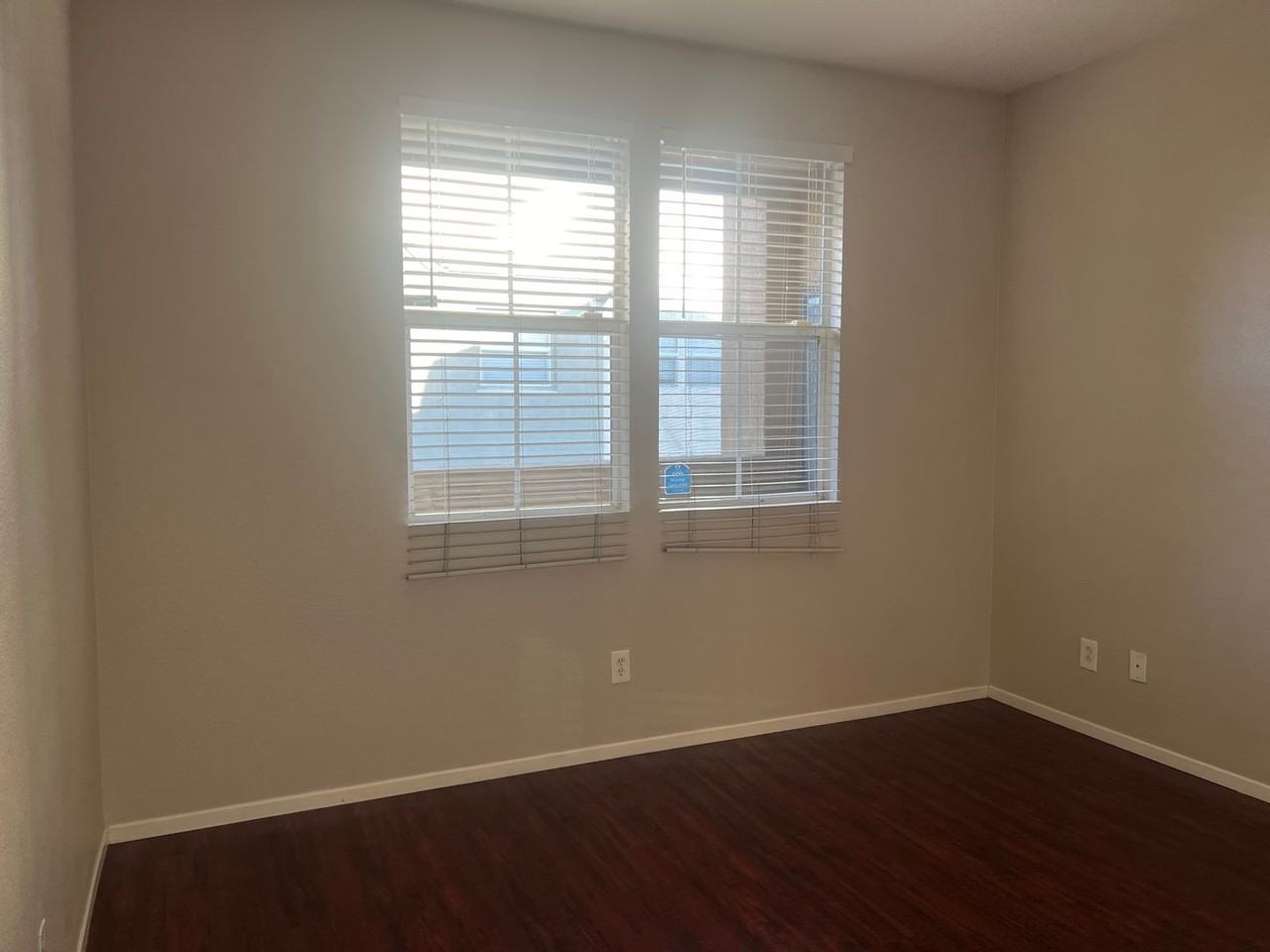 1355 Nicolette Ave #1323 - Photo 6 of 36