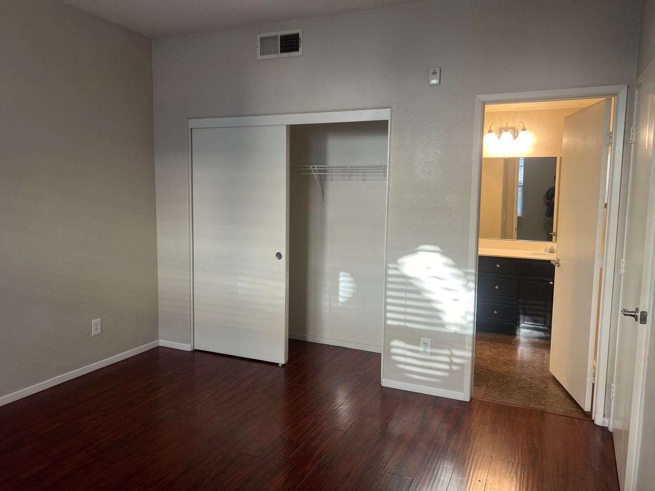1355 Nicolette Ave #1323 - Photo 7 of 36