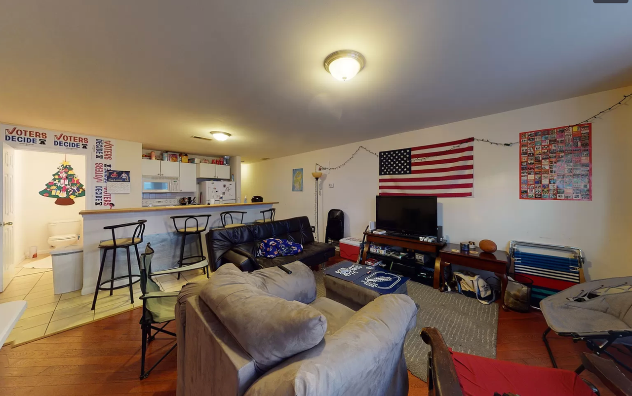 1810 N 17th St - Photo 2 of 16