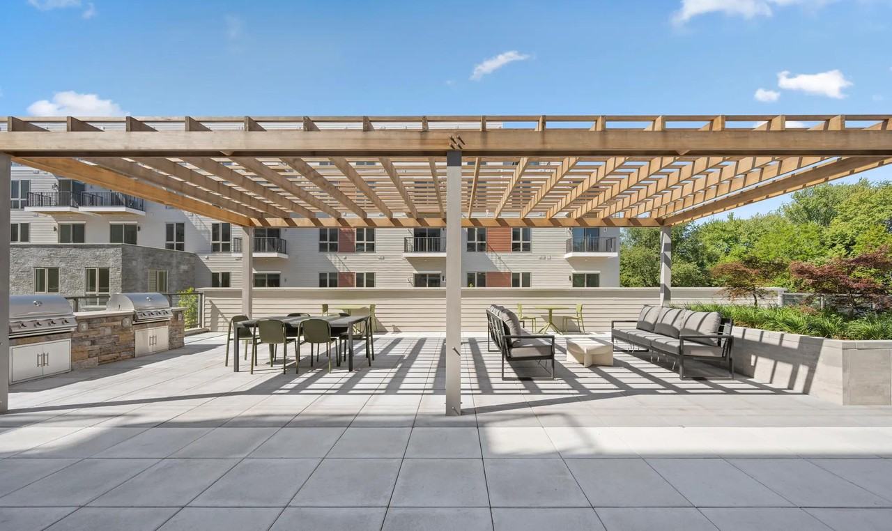 Modera Newton - Photo 5 of 42