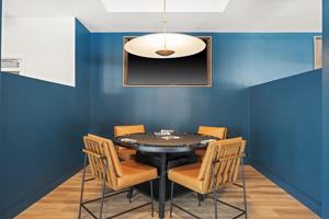 featured image of 2 Los Angeles St