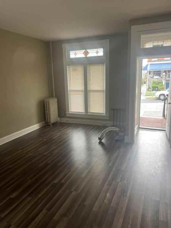 2200 Baker St - Photo 2 of 13