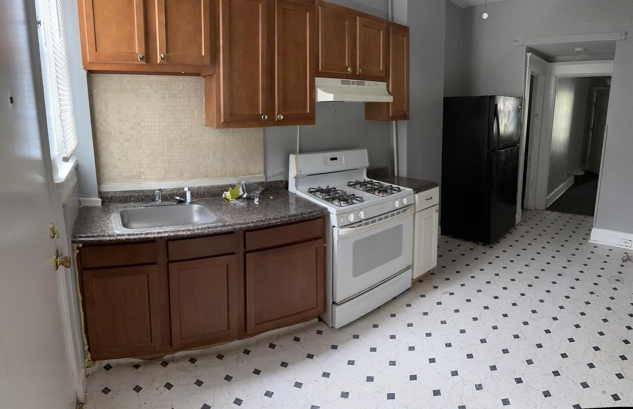 3021 Gwynns Falls Pkwy #1 - Photo 4 of 4