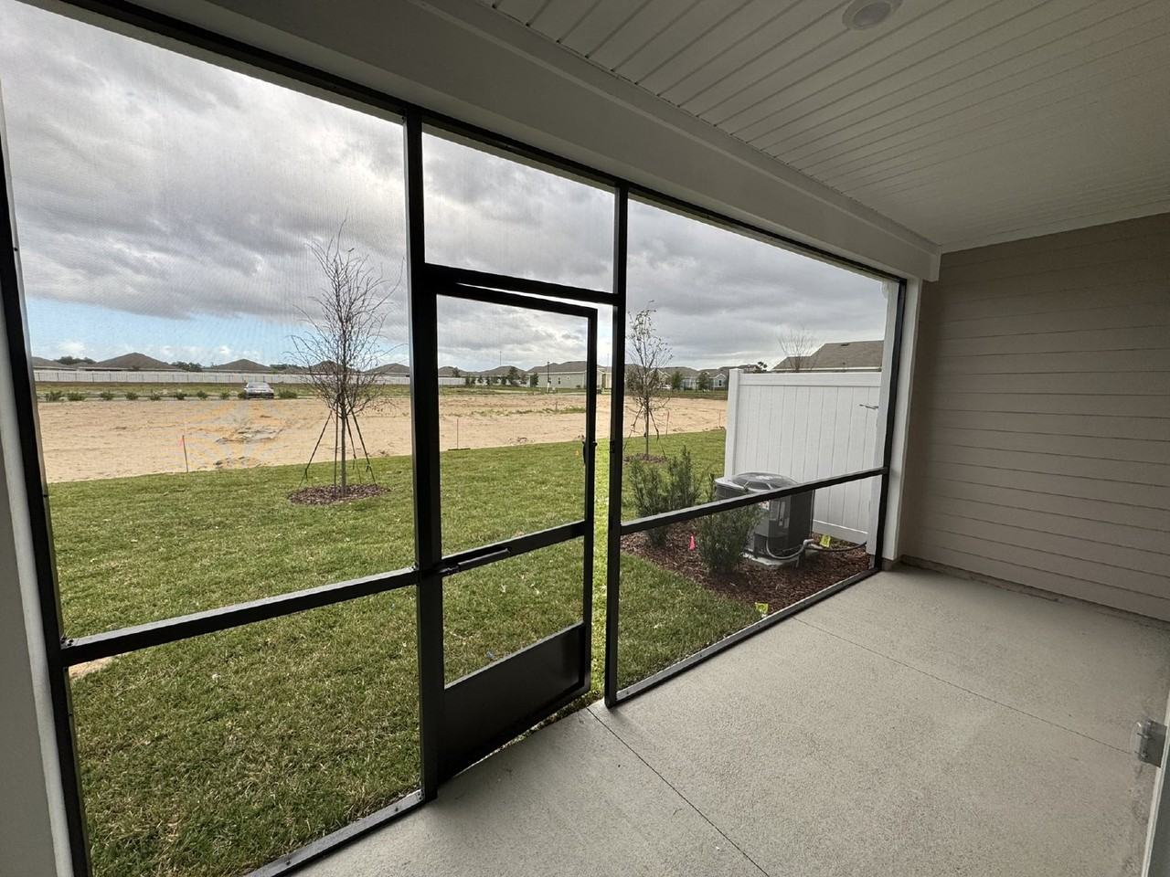 1663 Pacifico Way - Photo 5 of 10