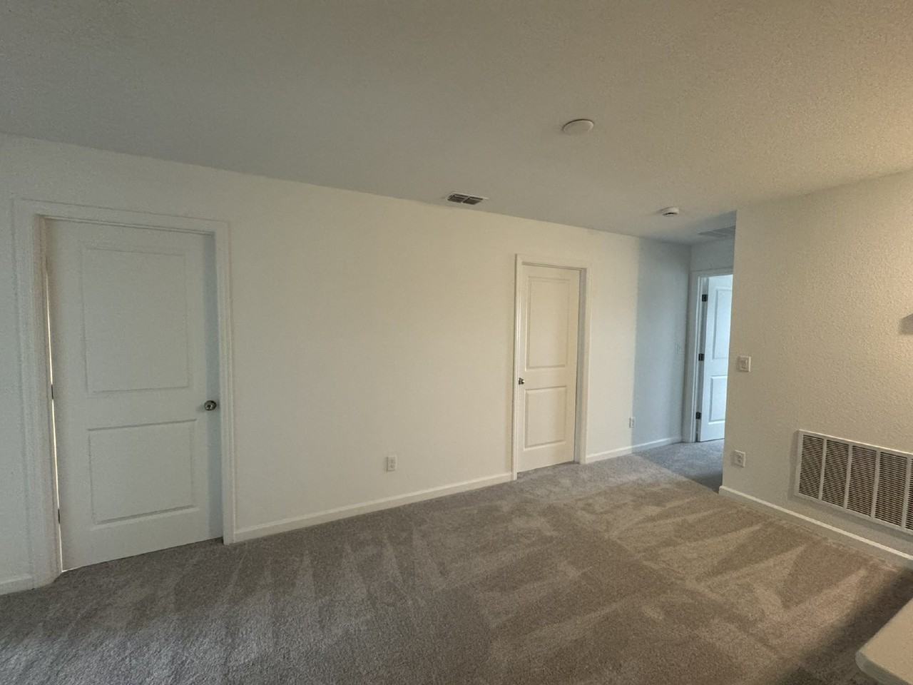 1663 Pacifico Way - Photo 7 of 10