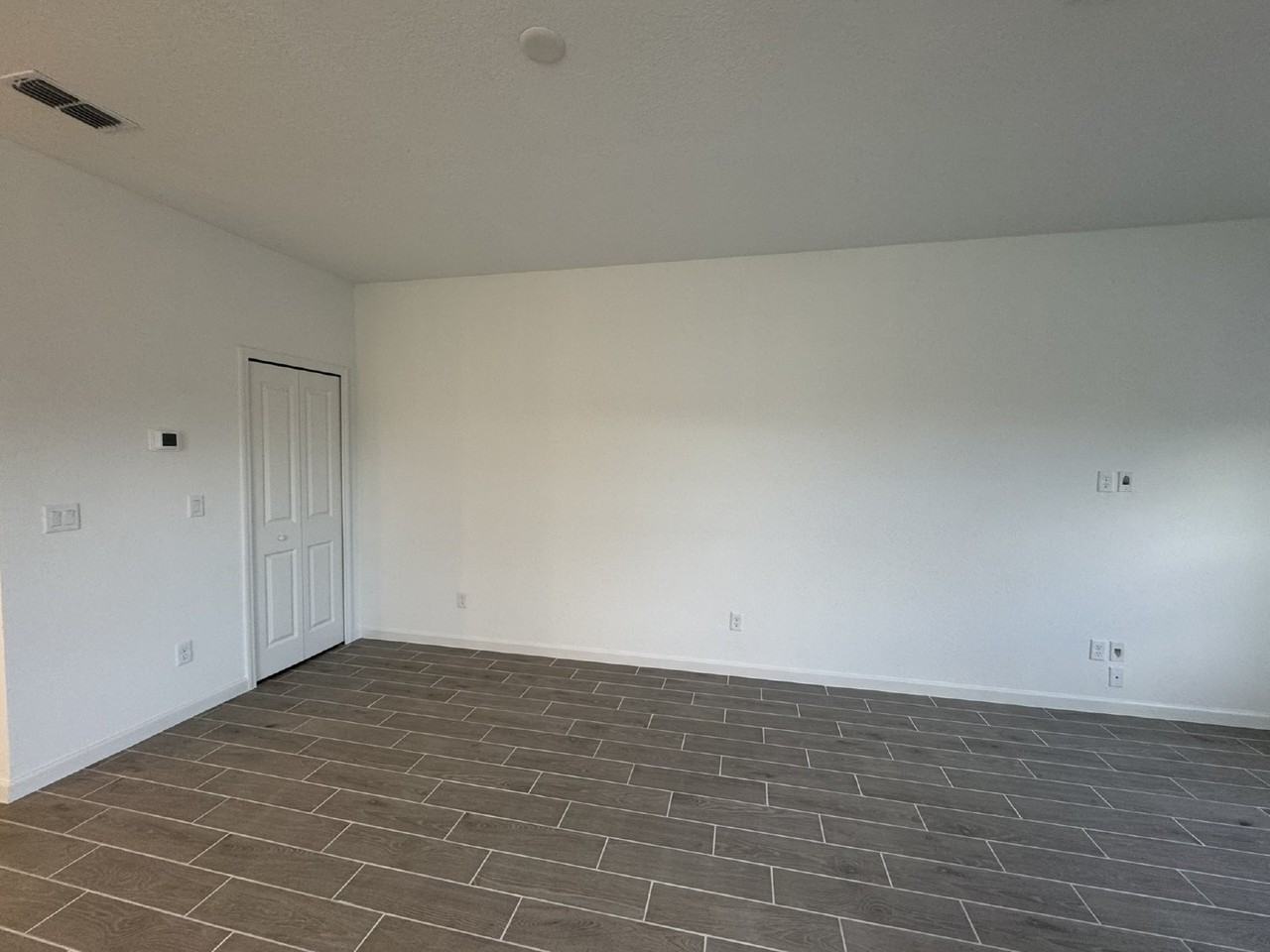 1653 Pacifico Way - Photo 3 of 14