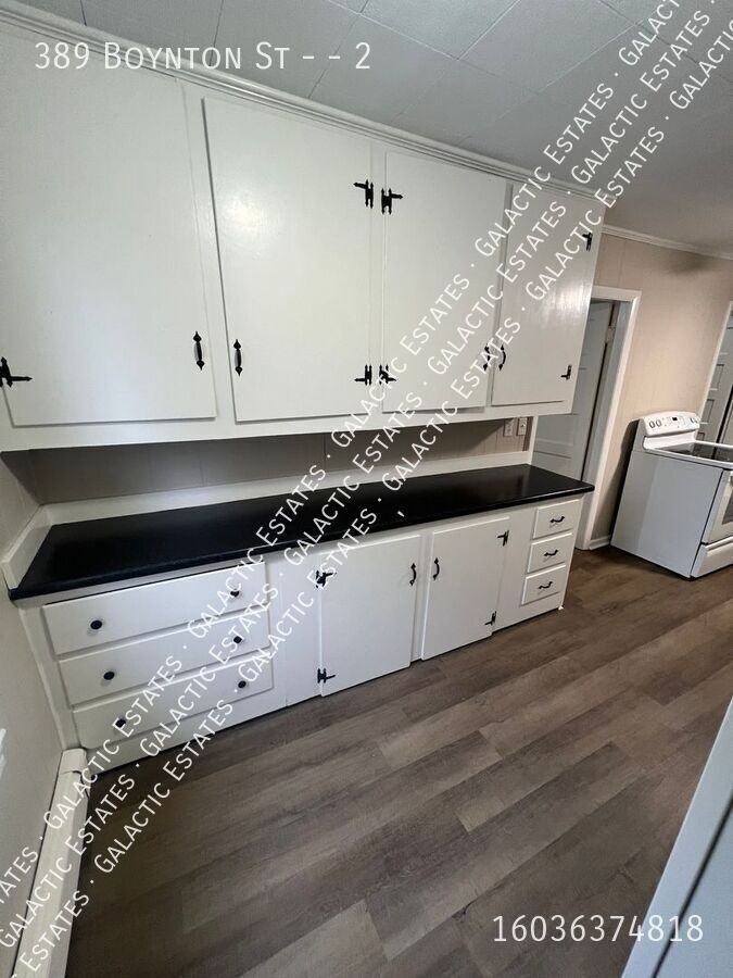 389 Boynton St #2 - Photo 2 of 10