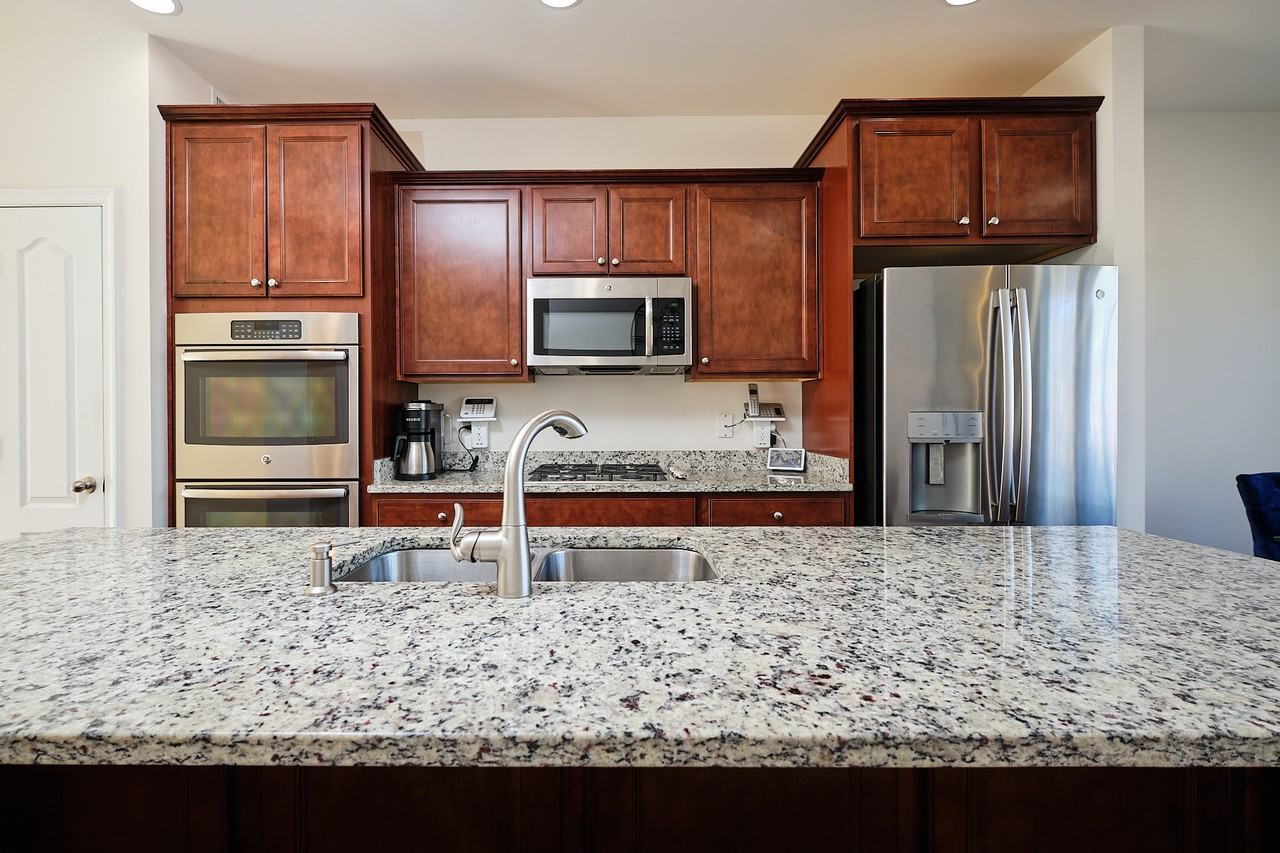 3705 Roosevelt Pl Ne - Photo 2 of 30