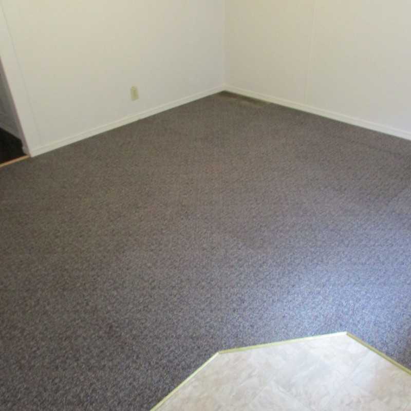 1911A Smelter Ave Ne - Photo 2 of 7