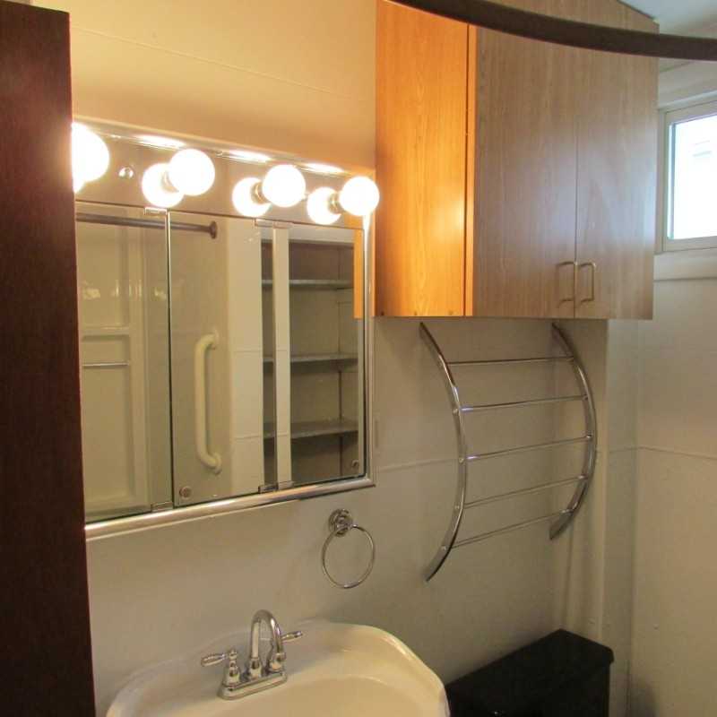 1911A Smelter Ave Ne - Photo 5 of 7