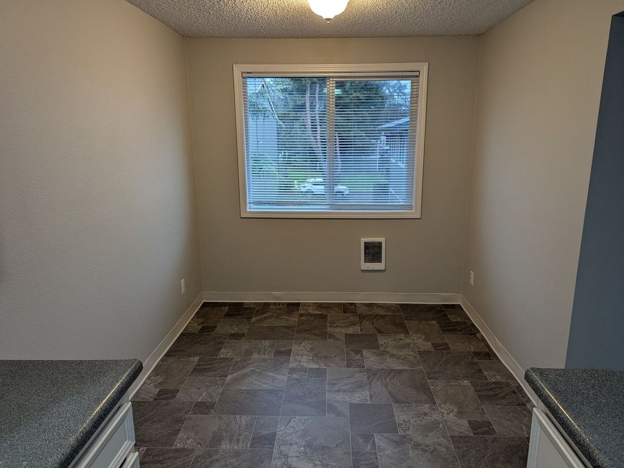 5463-5487 Commercial St SE - Photo 6 of 32