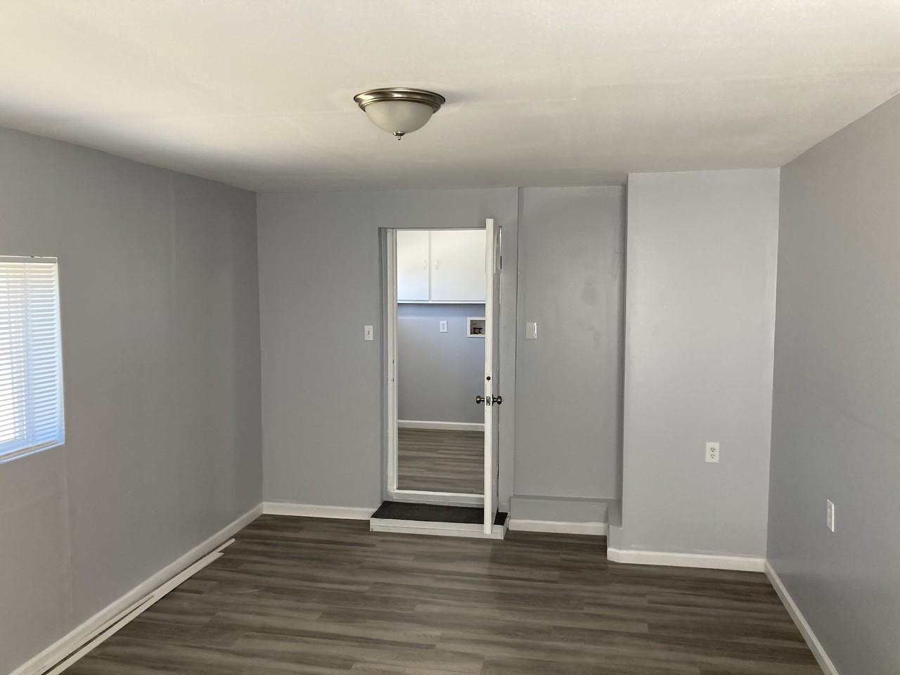 2960 W George St #NA - Photo 4 of 16