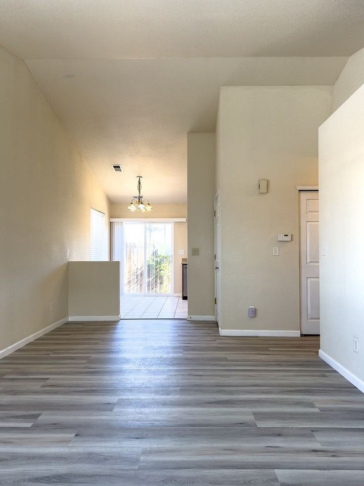 3033 West Custer Place - Photo 3 of 21