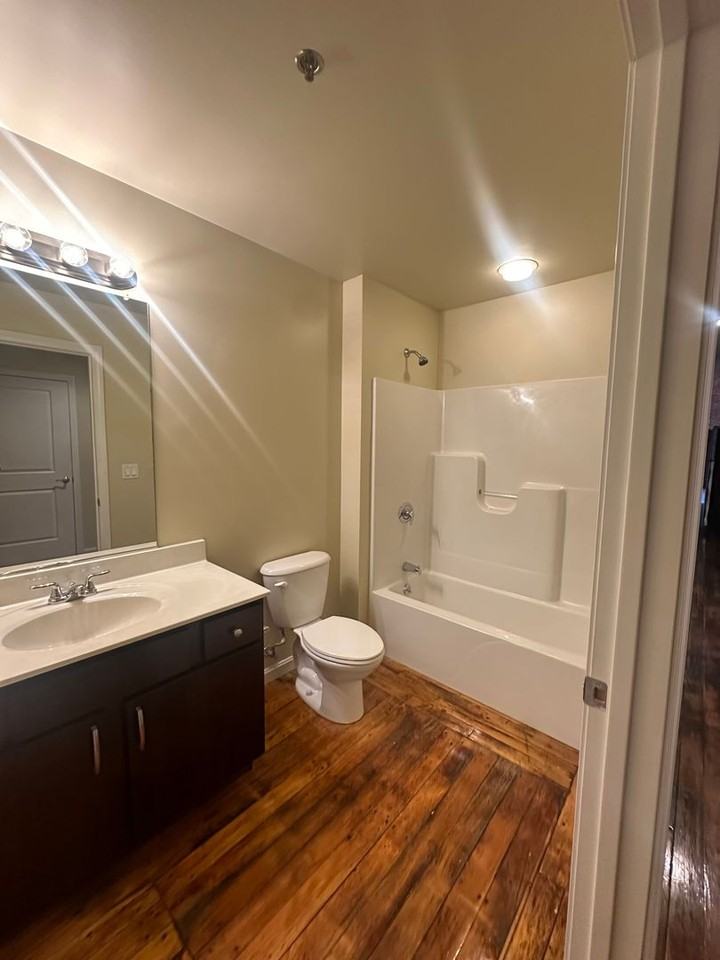 Riverbank Lofts - Photo 4 of 16