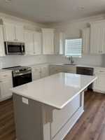 featured image of 141 Buck Run Dr E