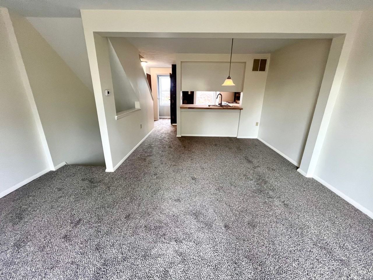 107 Bonnie Brae Dr - Photo 3 of 19