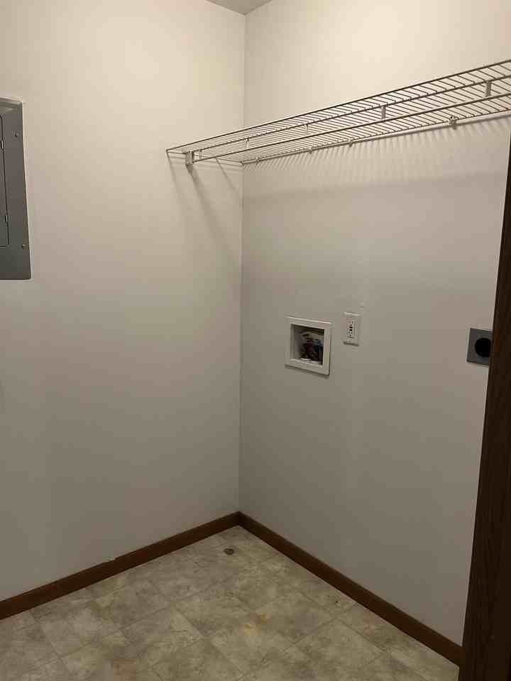 KCC - Briden St. Townhomes - Photo 3 of 18