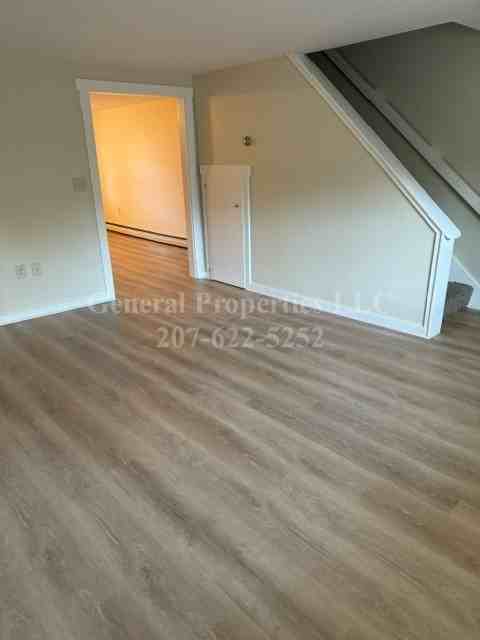 31 Sanford Road - Photo 3 of 10