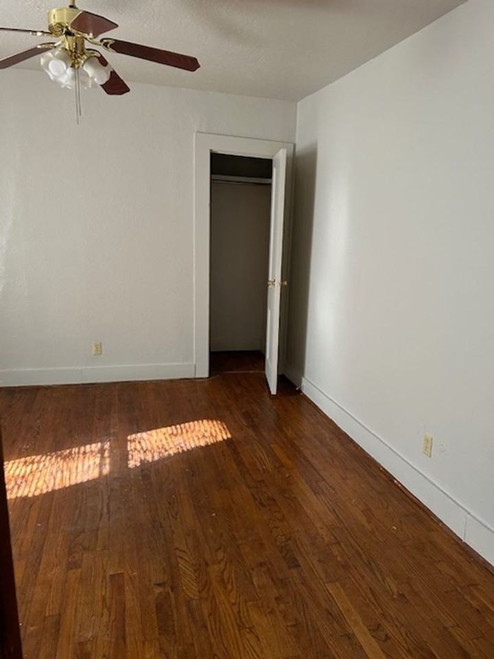1221A Monnett Ave - Photo 3 of 8