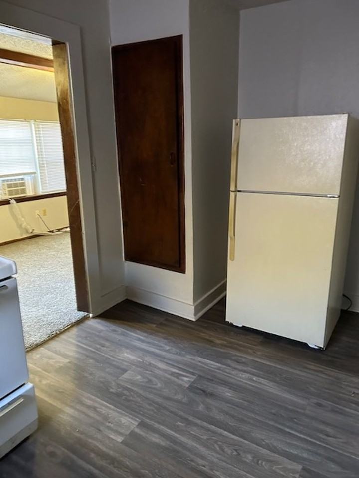 1221A Monnett Ave - Photo 6 of 8