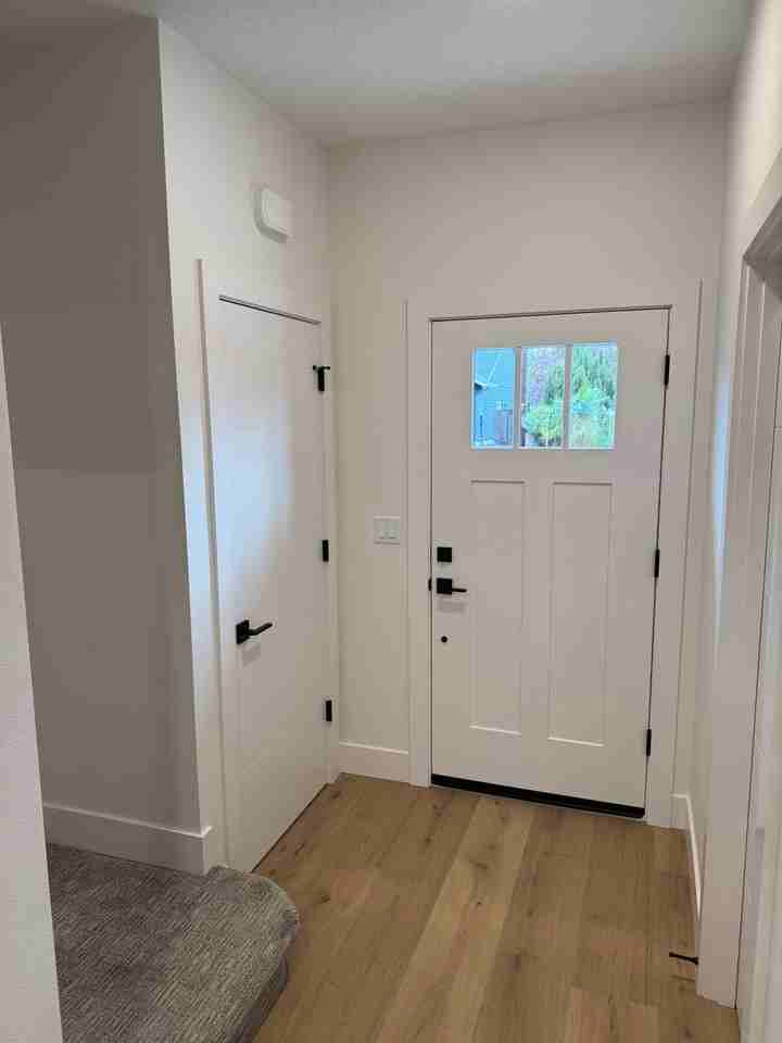 1247 Arcadia Dr - Photo 3 of 25