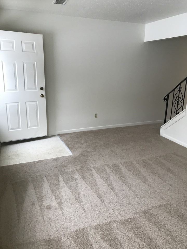 Peppertree Townhomes - Photo 3 of 15