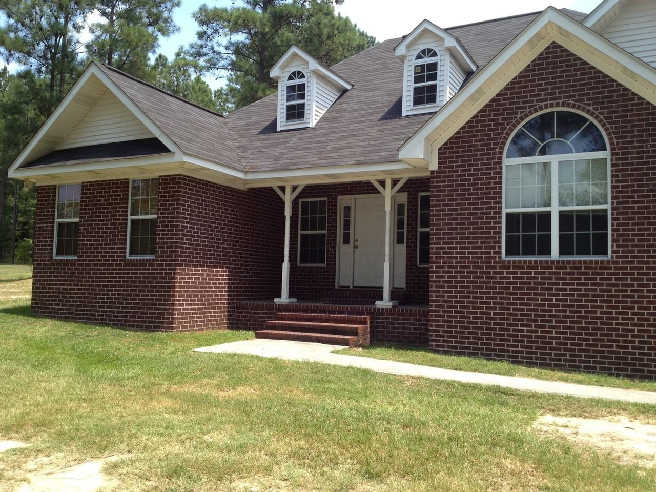 703 Guinevere Ct - Photo 7 of 7