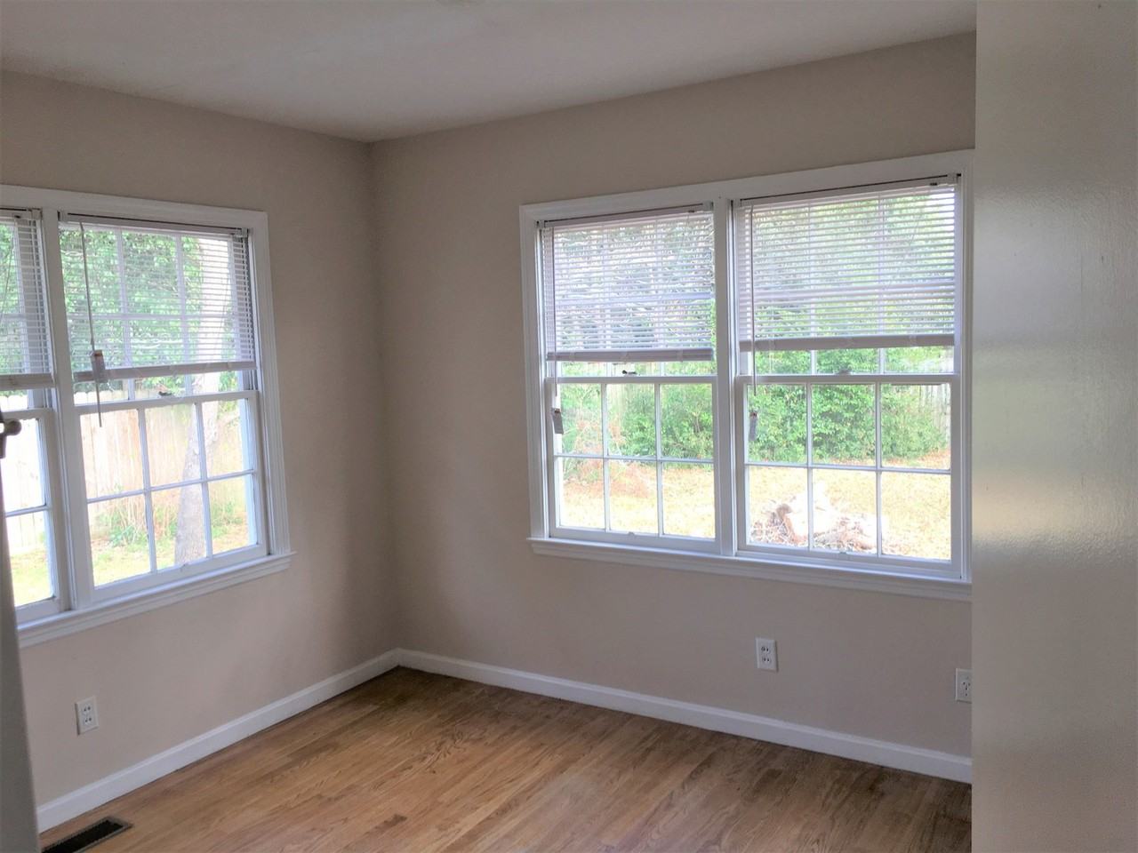 510 Park Ave - Photo 3 of 18