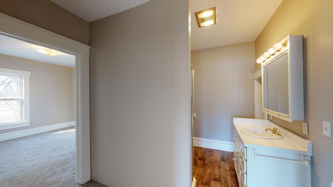 896 P Ave - Photo 7 of 25